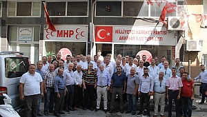 AKHİSAR MHP DE BAYRAMLAŞMA YAPILDI