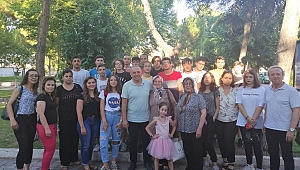 BAKIRLIOĞLU MAĞDUR ÖĞRENCİLERLE BİR ARAYA GELDİ