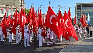 Gurur ve onur dolu zaferimizin 97.yılı kutlandı