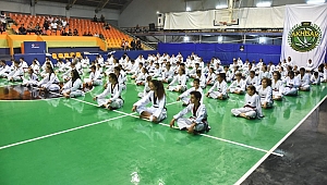 Taekwondo kuşak sınavı nefes kesti