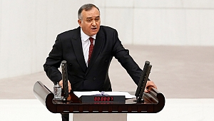 MHP’Lİ AKÇAY ANADOLU BASININA SAHİP ÇIKTI