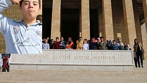 Akhisar'dan Anıtkabir'e özel ziyaret
