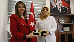 Başkan Vekili Ruhan Tatlıdil, Diş Hekimleri gününü kutladı