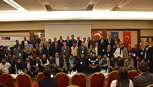 Mülteciler ve İşverenler İstihdam Fuarında Bir Araya Geldi