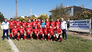 THYATEİRA, ULUSAL VETARANLAR LİGİNİN GÜÇLÜ TAKIMI EDREMİT MASTERLERİ 4-3 YENDİ