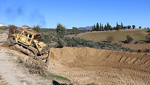 Büyükşehir'den Gördes ve Akhisar HİS Göletlerine Bakım