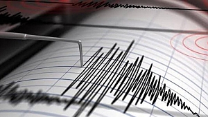 Manisa'da 5,4 büyüklüğünde deprem meydana geldi! Çevre illerde de hissedildi