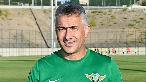 Akhisarspor Mehmet Altıparmak ile yollarını ayırdı