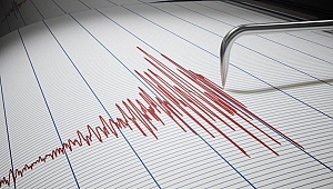 Akhisar’da 4.8 büyüklüğünde korkutan deprem!