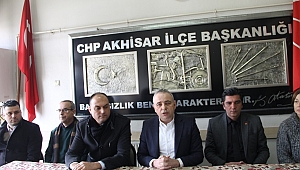 Bakırlıoğlu Akhisar depremi yaşarken kendinden daha zor şartlardaki insanlara yardımlarını gördük