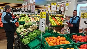Hal Zabıta Ekipleri Akhisar'da Denetimde