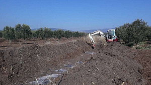 Medar’da Dere Temizlik Çalışması Gerçekleştirildi