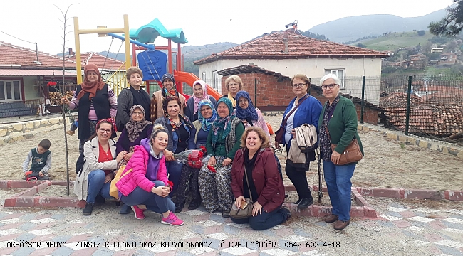 CELEPÇİ VE YÖNETİMİ EMEKÇİ KADINLARIN YANINDA