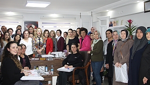 GÜNEY KADIN ÜYELERİNİ VE KADIN ÇALIŞANLARI UNUTMADI