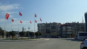 Akhisar güne sokağa çıkma yasağı ile başladı