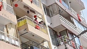 Manisalılar Büyükşehirle Bayram Havasını Evlerinde Yaşadı