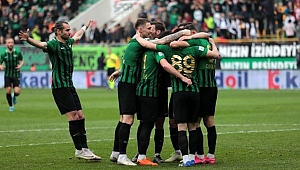 TFF 1'inci Ligin yaş ortalaması en yüksek takımı Akhisarspor