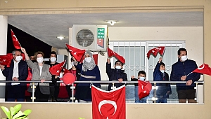 Vali Ahmet Deniz ve Eşi Olcay Deniz, 23 Nisan'ı Sevgi Evlerinde kalan çocuklarla kutladı