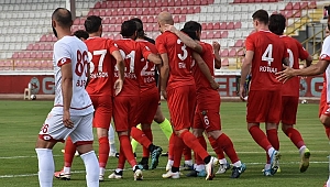 AKHİSARSPOR PLAY-OFF'U GARANTİLEDİ