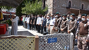 Akhisarlı Özel Harekat Polisi Cemil Sivrikaya toprağa verildi!