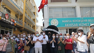 CHP Teşkilatın'dan Akhisar'da Maski önünde 'Su zammı' eylemi!