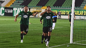 AKHİSAR BAL-KES İ YENDİ 3 PUANI KAPTI