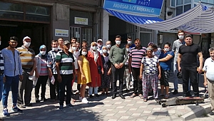 Akhisar'ın değişik mahallelerinden yaklaşık 45 kişilik grup İyi Parti'ye üye oldu.