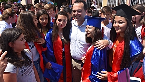 Başkan Dutlulu’nun maaşı yine öğrencilere burs oldu