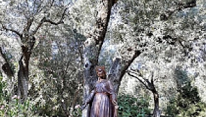 Kutsal dağa yolculuk:Panaya Kapulu