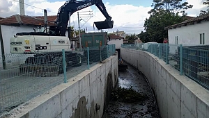 Erdelli Mahallesi'nde bin 500 metre dere temizlendi