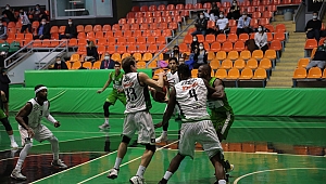 AKHİSARLI DEVLER MAMAK I YENDİ 86-72