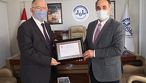 KAYMAKAMDAN DİYANET VAKFINA TEŞEKKÜR BELGESİ