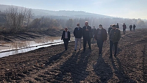 Ak Parti İlçe Teşkilatı MUHTARLARIN TALEBİ Doğrultusunda Gördük Çayını Islah etti