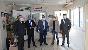 AKHİSAR DEVA DEMOKRASİ VE ATILIM PARTİSİNDEN MUHTARLAR DERNEĞİNE ZİYARET