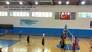 AKHİSAR GÜCÜ VOLEYBOL ERKEKLER DE PUANSIZ DÖNDÜ