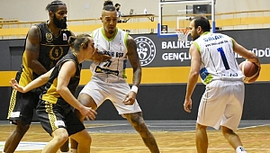 AKHİSAR LI DEVLER BAL-KES İ RAHAT GEÇTİ