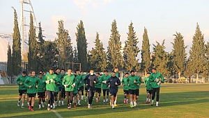 AKHİSARSPOR ALTINORDU VE ALTAY MAÇLARINDAN EN AZ 4 PUAN BEKLİYOR