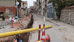 DOĞALGAZ ÇALIŞMALARI HIZ KESMEDEN DEVAM EDİYOR