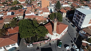 Efendi Camii'nin onarımı Akhisar Belediyesi'nce yapılıyor