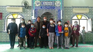 AKHİSAR MÜFTÜLÜĞÜ DİN GÖREVLİLERİ GENÇLERLE VE SEVGİ EVLERİNDE KALAN ÇOCUKLARLA ÇEVRİMİÇİ (ONLİNE) ETKİNLİKLERDE BULUŞTU