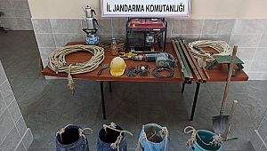 Kaçak Kazı Yaparken Suçüstü Yakalandılar