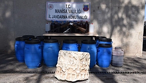 AKHİSAR DA JANDARMA SAHTE İÇKİ VE TARİHİ ESER ELE GEÇİRDİ