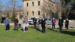 Dünya Jimnastik Şampiyonu'ndan Akhisarlı kadınlara sabah sporu
