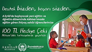 Akhisar Belediyesinden ihtiyaç sahibi öğrencilere kırtasiye yardımı