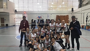 CUMHURİYET KUPASI GENÇ KIZLAR VOLEYBOL MÜSABAKALARINDA ŞAMPİYON ÇAĞLAK ANADOLU LİSESİ OLDU.