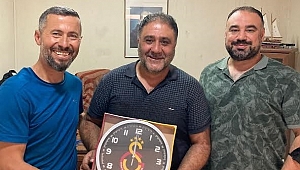 Akhisar Galatasaray taraftarları derneği üyeleri birlik beraberlik içerisinde hareket ediyor