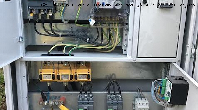 Akhisar’da Kesintisiz Su İçin Elektrik Panoları Yenilendi