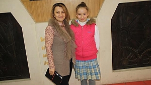 AYŞE BEGÜM ONBAŞI İLE 12 YAŞINDA YAPTIĞIMIZ RÖPORTAJ