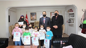 MİNİK YÜREKLERDEN 'KIŞ BAYRAMI' KAMPANYASINA BÜYÜK DESTEK