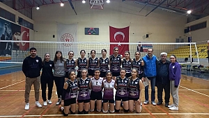 Akhisar Gücü Yıldız Kızlarda Parke'de Namağlup Şampiyon
